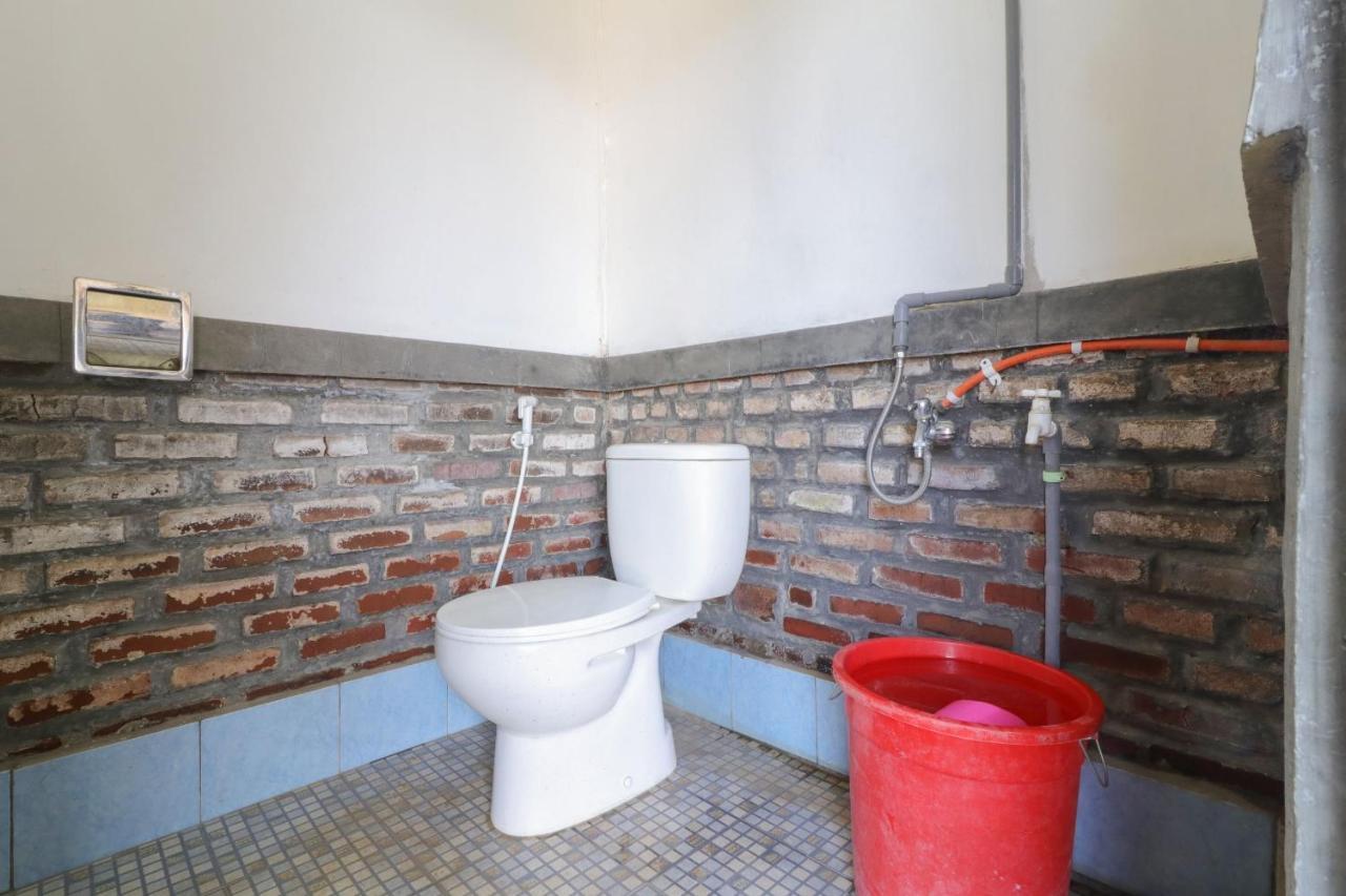 Lembur Incu Syariah Villa & Resto Lembang Exteriör bild